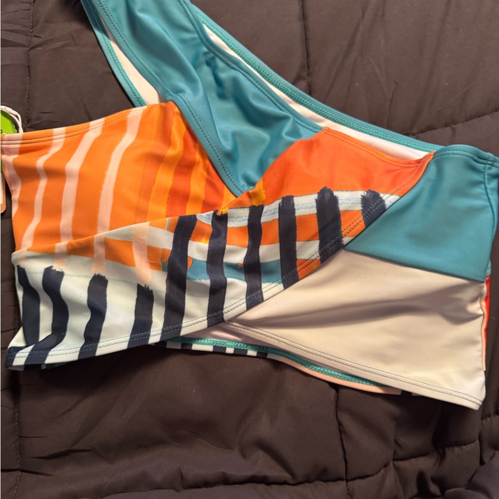 Nani swimwear Ray patchwork crop (top only)